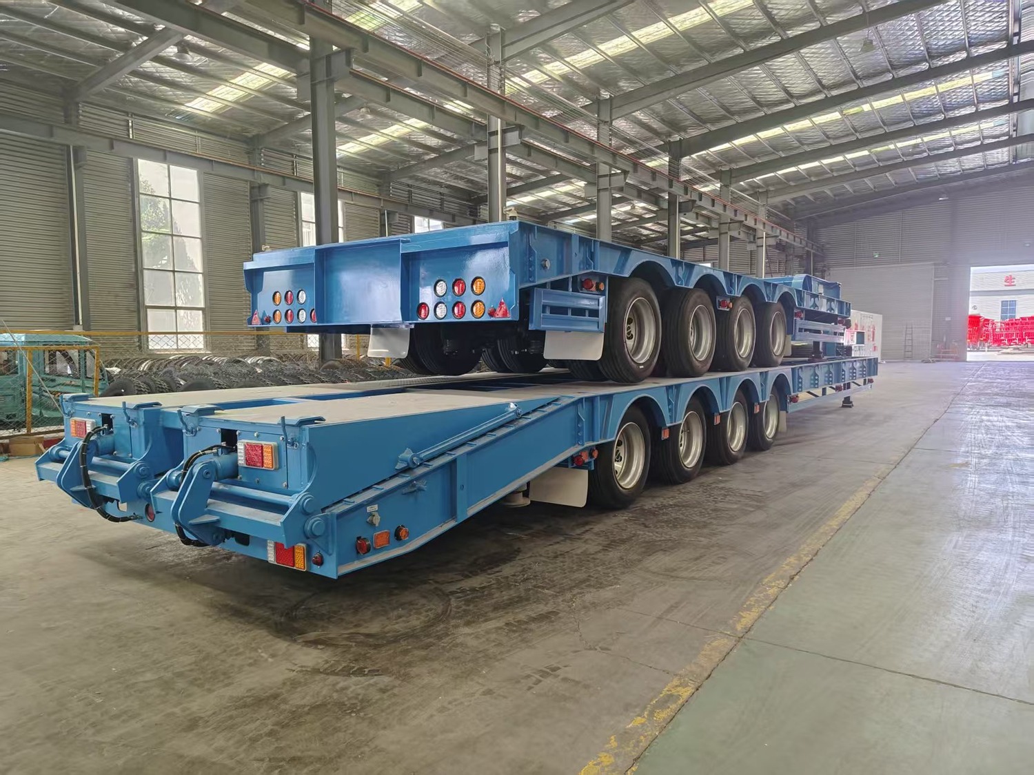 Two 4-Axle Lowbed Trailer Configurations for Malaysia